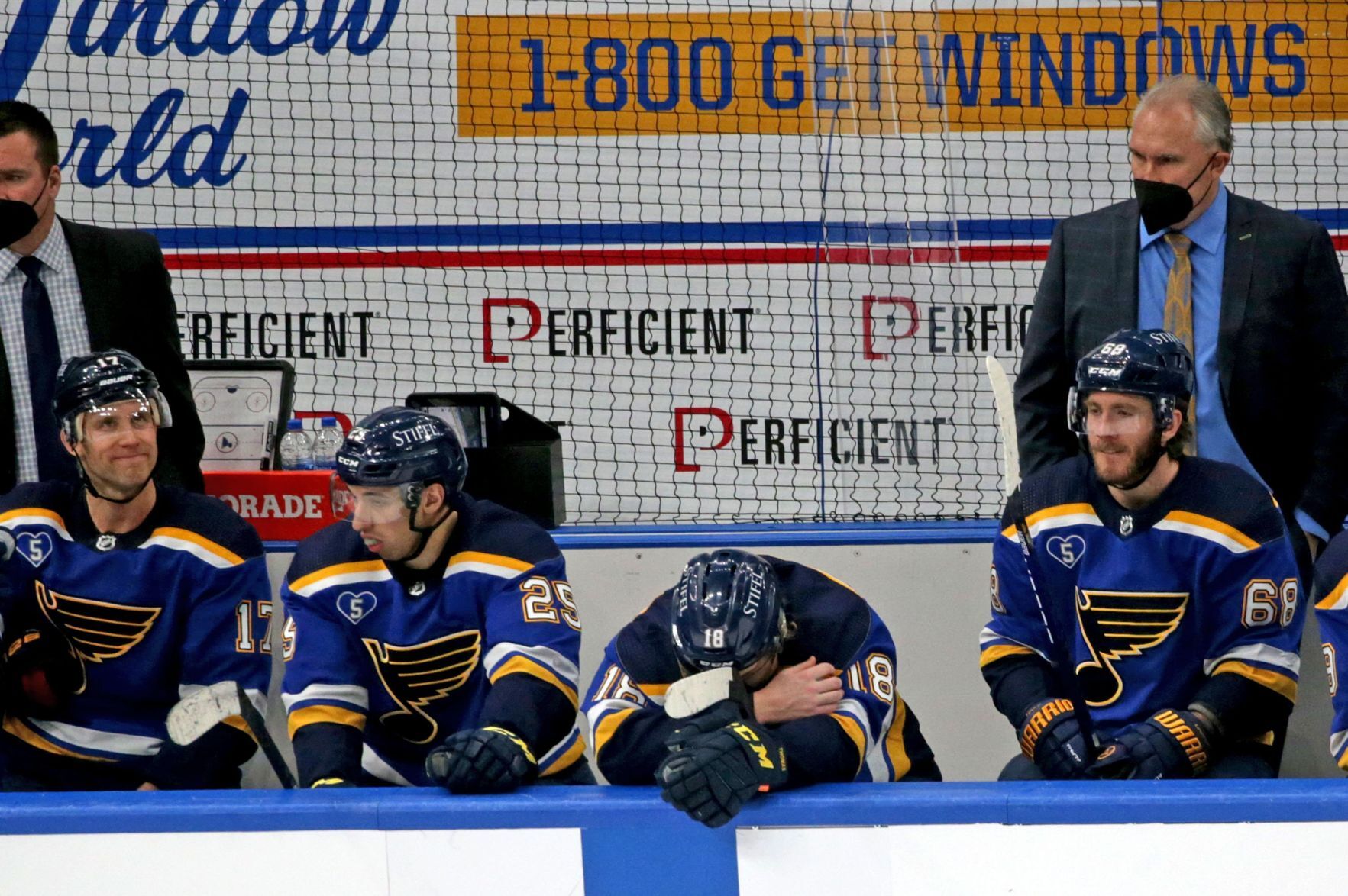 Vegas Golden Knights thump Blues 6-1